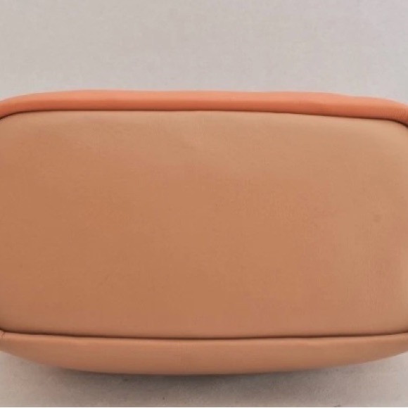 Chloe Baylee 2way Beige and Orange Purse - Picture 8 of 16